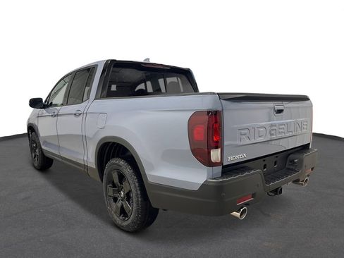 New 2026 Honda Ridgeline Black Edition image 5