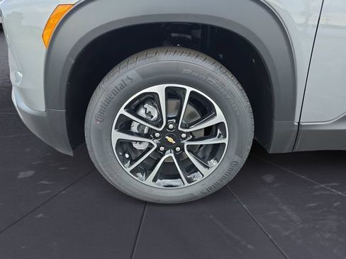 New 2026 Chevrolet TrailBlazer LT w/ Convenience Package AWD/4WD image 14