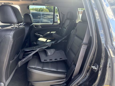 Used 2017 GMC Yukon Denali w/ Open Road Package AWD/4WD image 10