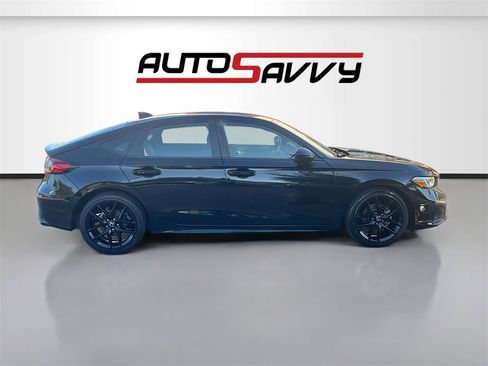 Used 2025 Honda Civic Sport image 8