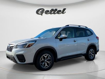 Used 2021 Subaru Forester Premium w/ Popular Package #1