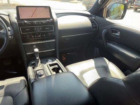 Used 2023 Nissan Armada SL w/ Midnight Edition Package RWD image 23