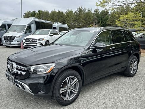 Certified 2022 Mercedes-Benz GLC 300 4MATIC image 4