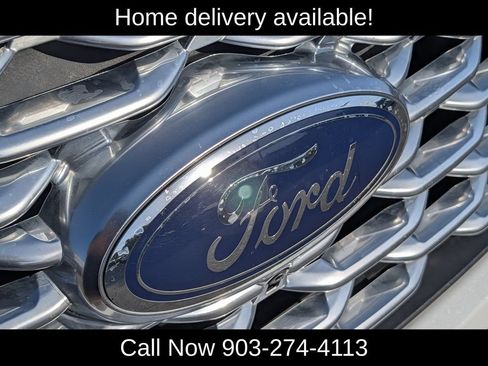 Used 2023 Ford Explorer Platinum w/ Technology Package AWD/4WD image 38