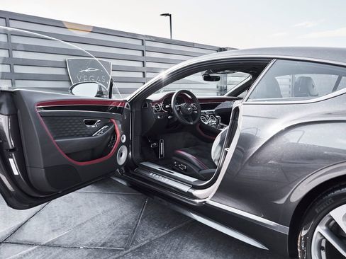Used 2025 Bentley Continental GT Speed AWD/4WD image 24