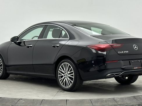 Used 2025 Mercedes-Benz CLA 250 4MATIC image 6