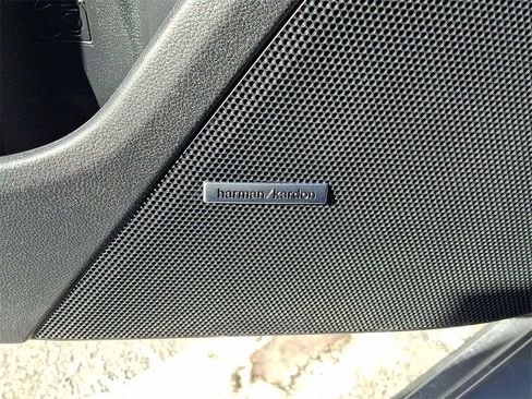 Used 2023 Subaru Crosstrek 2.5i Limited image 31