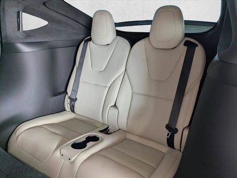 Used 2022 Tesla Model X image 21