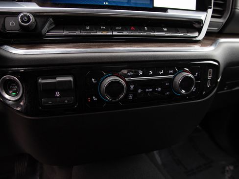 Used 2024 Chevrolet Silverado 3500 LT w/ All Star Edition image 21