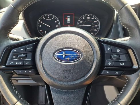 Used 2025 Subaru Forester Premium AWD/4WD image 5
