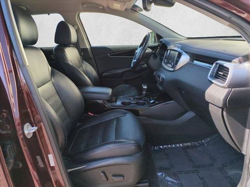 Used 2019 Kia Sorento EX w/ EX Premium Package FWD image 21