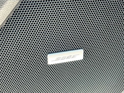 Used 2019 Chevrolet Traverse RS image 21