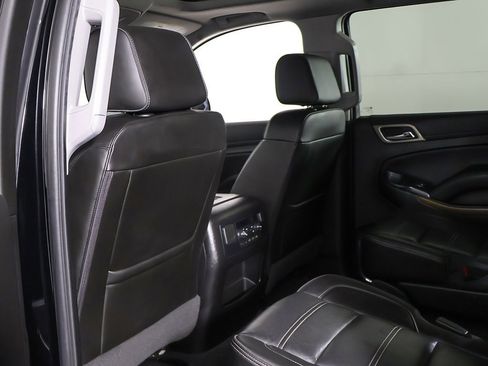 Used 2019 GMC Yukon Denali w/ Open Road Package image 36