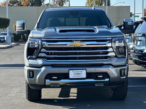 New 2026 Chevrolet Silverado 2500 High Country w/ Max Trailering Package image 8