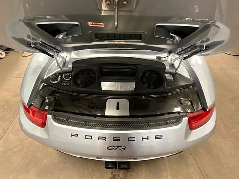 Used 2015 Porsche 911 GT3 image 8