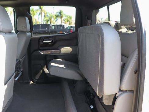 Used 2022 Chevrolet Silverado 1500 LTZ w/ LTZ Premium Package AWD/4WD image 36