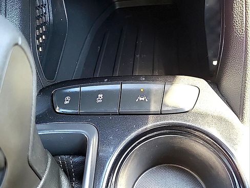 Used 2023 Chevrolet TrailBlazer LT FWD image 26