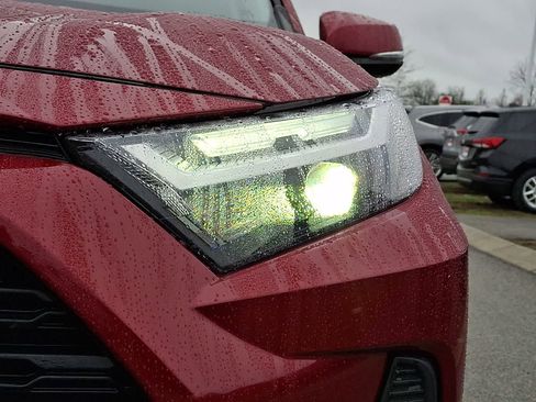 Certified 2025 Toyota RAV4 XLE image 12