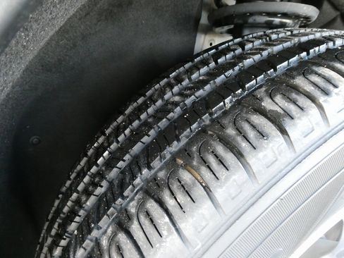 Used 2020 GMC Acadia SLT w/ Premium Package image 12