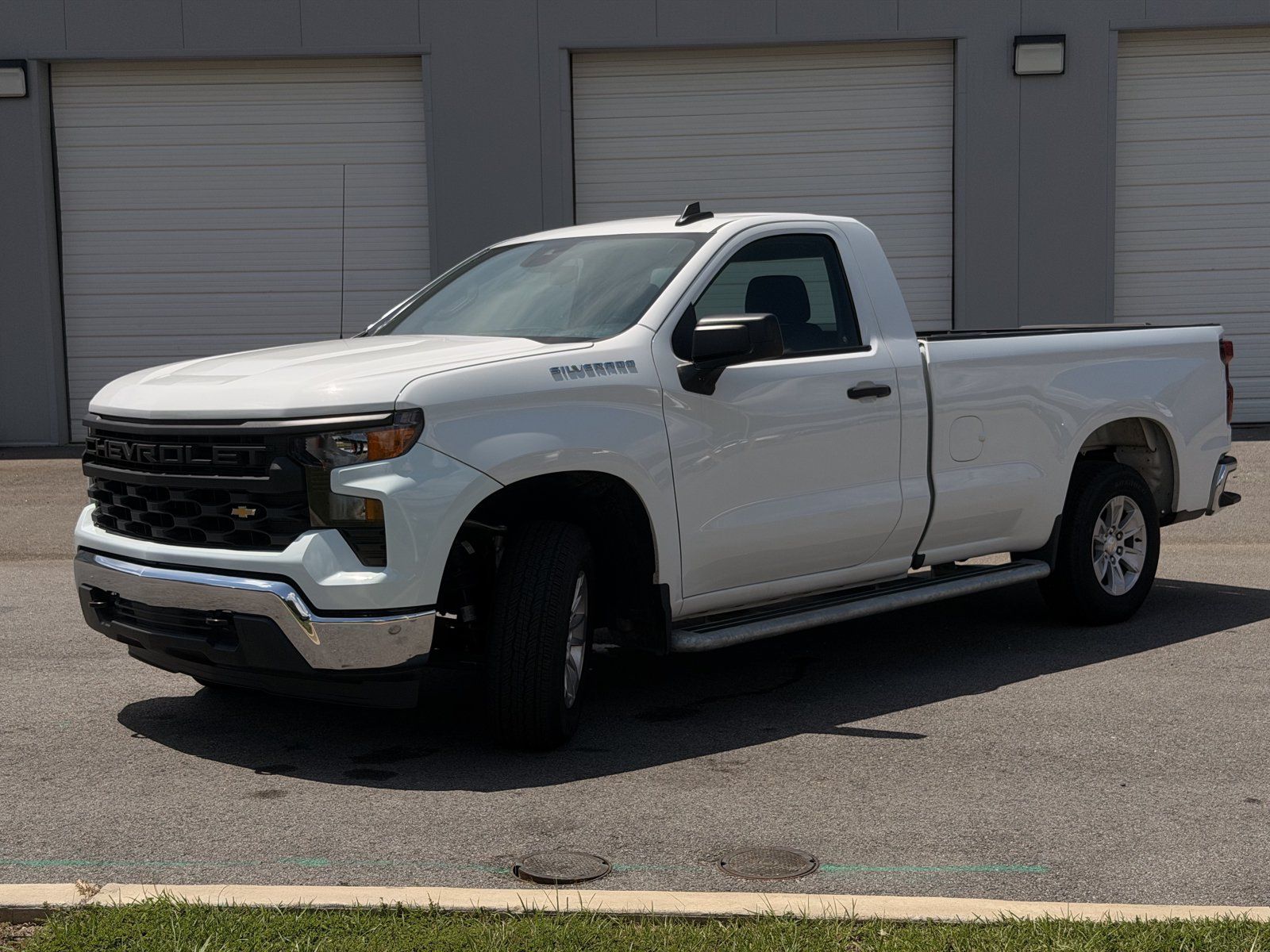 Used 2025 Chevrolet Silverado 1500 W/T RWD image 7