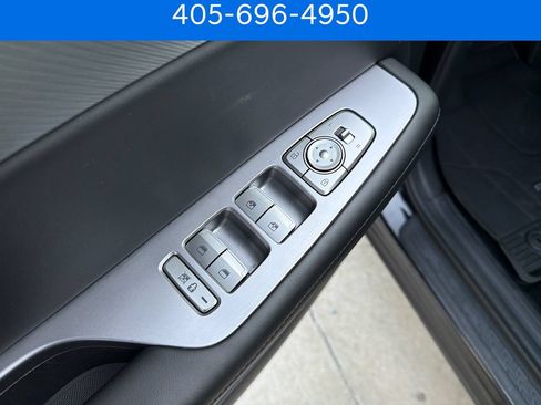 Used 2024 Hyundai Palisade SEL w/ Premium Package FWD image 14