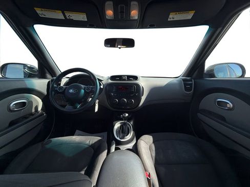 Used 2015 Kia Soul FWD image 9