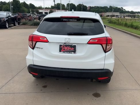 Used 2016 Honda HR-V EX image 8