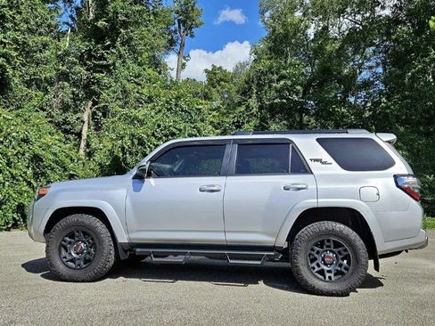 Used 2024 Toyota 4Runner TRD Off-Road Premium w/ Moonroof Package AWD/4WD image 1