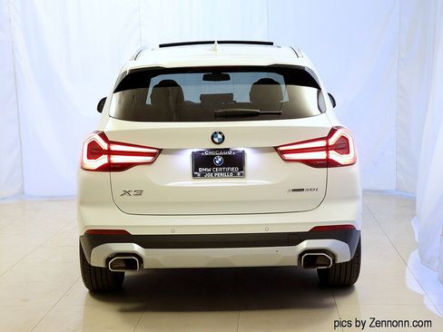 Used 2024 BMW X3 xDrive30i w/ Premium Package w/ZPA AWD/4WD image 7