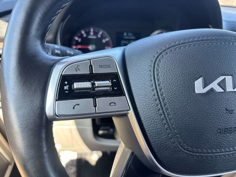 Used 2022 Kia Telluride EX w/ EX Premium Package image 28