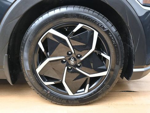 Used 2024 Hyundai Ioniq 5 SE RWD image 11