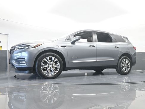 Used 2018 Buick Enclave Avenir w/ Avenir Technology Package image 61