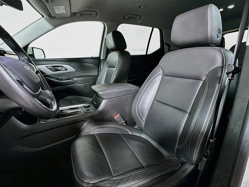 Used 2020 Chevrolet Traverse RS AWD/4WD image 11
