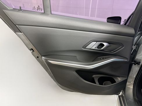 Used 2023 BMW 330e w/ M Sport Package image 28