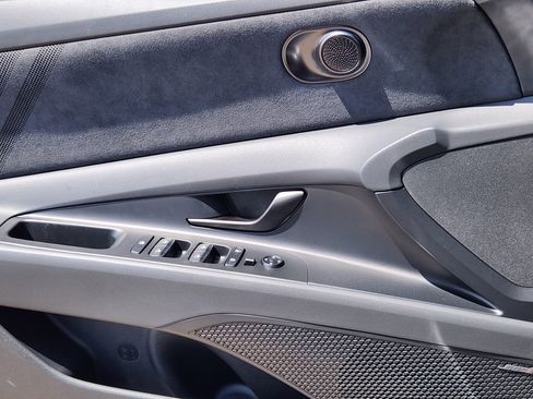 New 2025 Hyundai Elantra N image 7