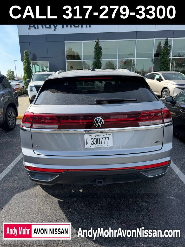 Used 2026 Volkswagen Atlas Cross Sport SE AWD/4WD image 5