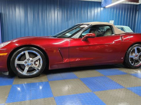 Used 2007 Chevrolet Corvette Convertible w/ Preferred Equipment Group image 79