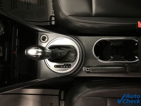 Used 2019 Volkswagen Beetle 2.0T S image 51