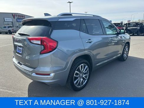 Used 2024 GMC Terrain Denali AWD/4WD image 3