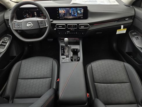New 2026 Nissan Sentra SR w/ SR Premium Package FWD image 15