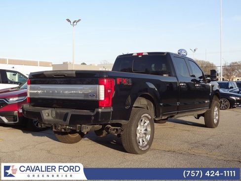 Used 2017 Ford F350 Platinum w/ Platinum Ultimate Package image 4
