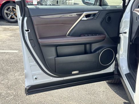 Used 2018 Lexus RX 450hL Luxury w/ Accessory Package image 18