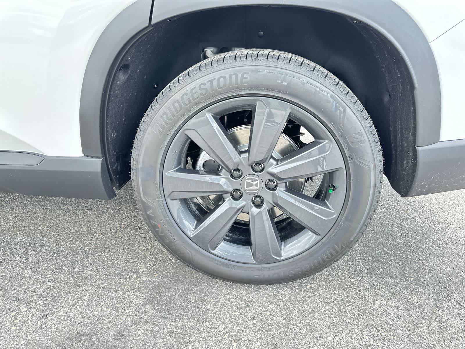 New 2026 Honda Pilot Sport image 12