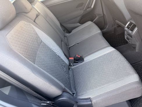 Used 2019 Volkswagen Tiguan S w/ Driver Assistance Package FWD image 31