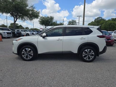 Certified 2023 Nissan Rogue SV image 5