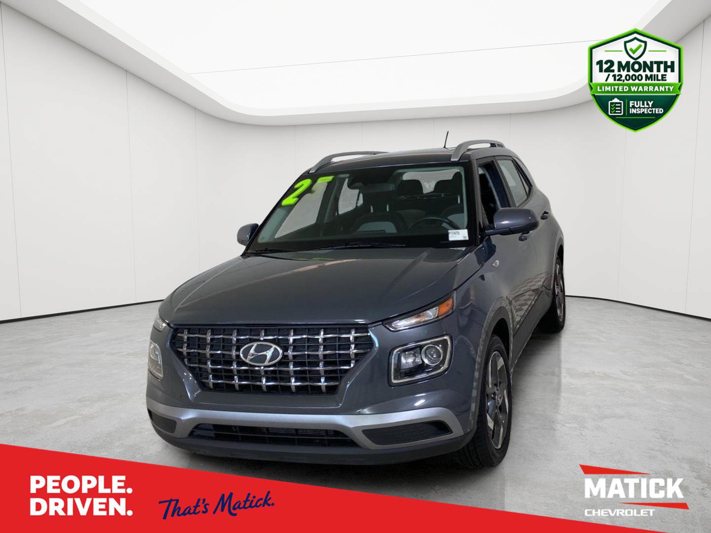 Used 2025 Hyundai Venue SEL FWD image 1