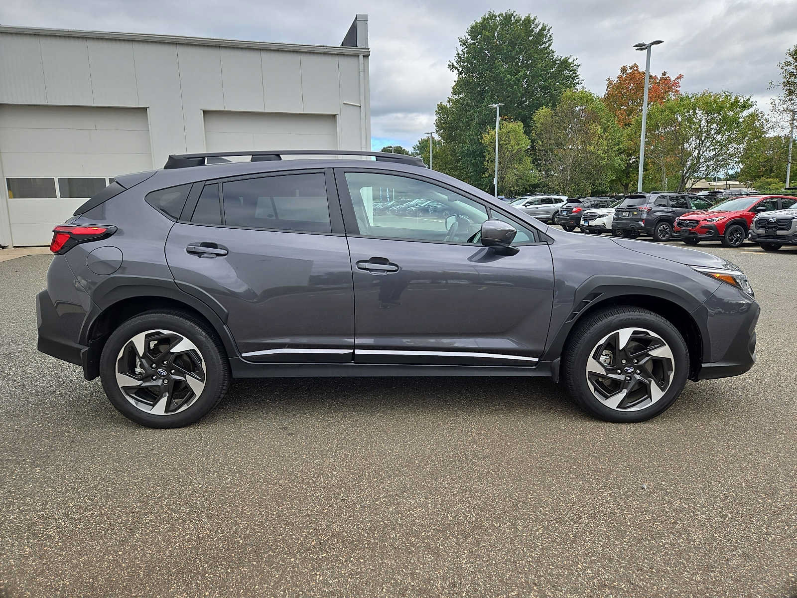 Used 2025 Subaru Crosstrek 2.5i Limited AWD/4WD image 7