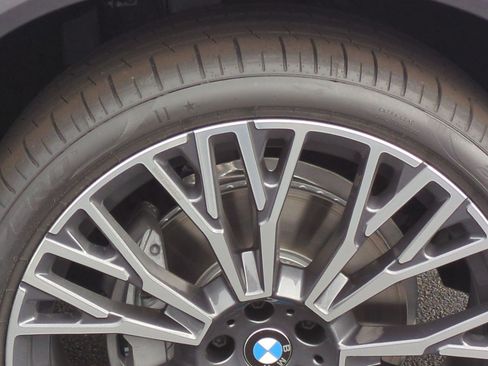 Used 2026 BMW X5 xDrive40i AWD/4WD image 12