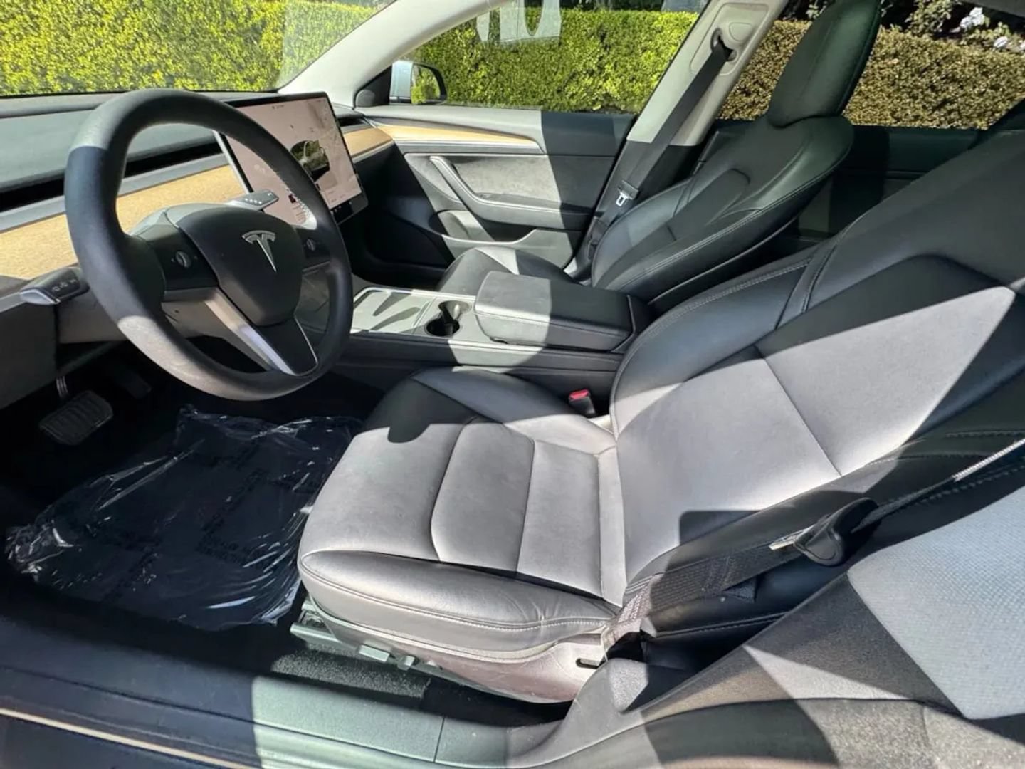 Used 2023 Tesla Model 3 Standard Range RWD image 9