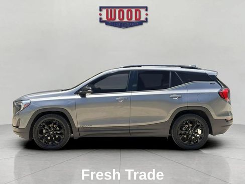 Used 2021 GMC Terrain SLT w/ Elevation Edition FWD image 4